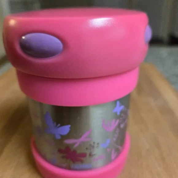 THERMOS Barbie FUNtainer Vacuum Sealed - Picture 4 of 9